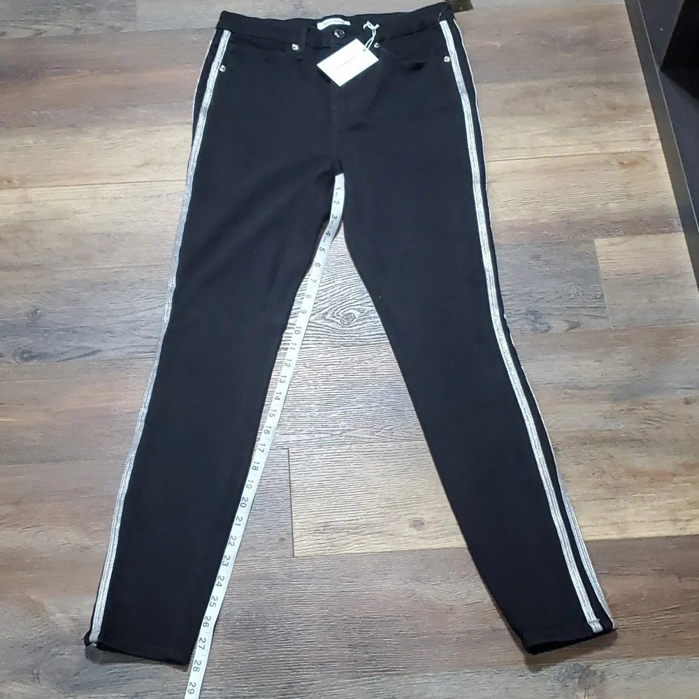 NWT Good American good legs black silver striped jeans